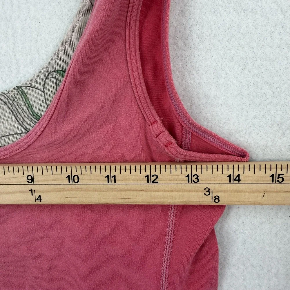 Lululemon Tank Top Womens 8 Pink Scoop Neck Built In‎ Bra Floral Lined Yoga Gym